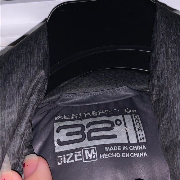 Weatherproof down puffer jacket - Picture 3 of 6